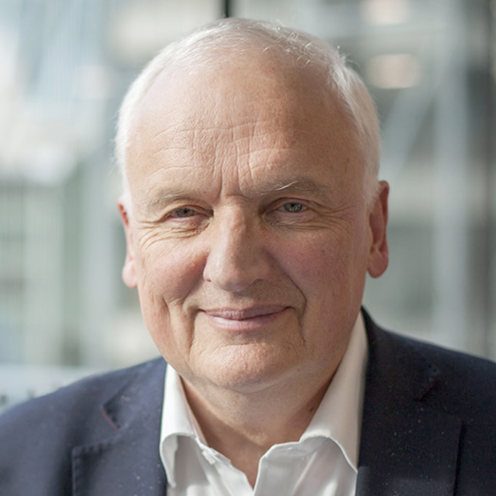 Nik Gowing